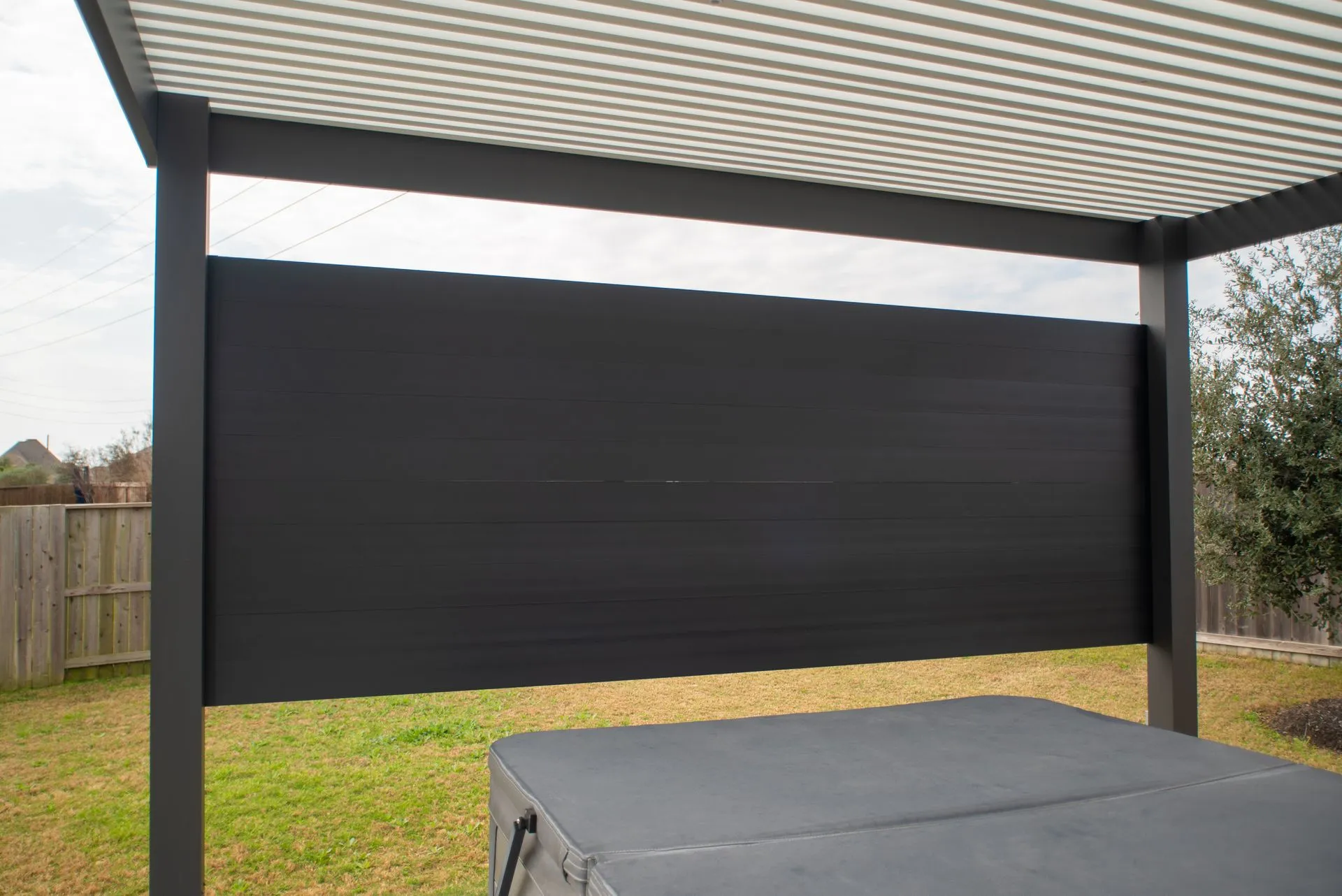 Aluminum patio cover installed by Kool Covers