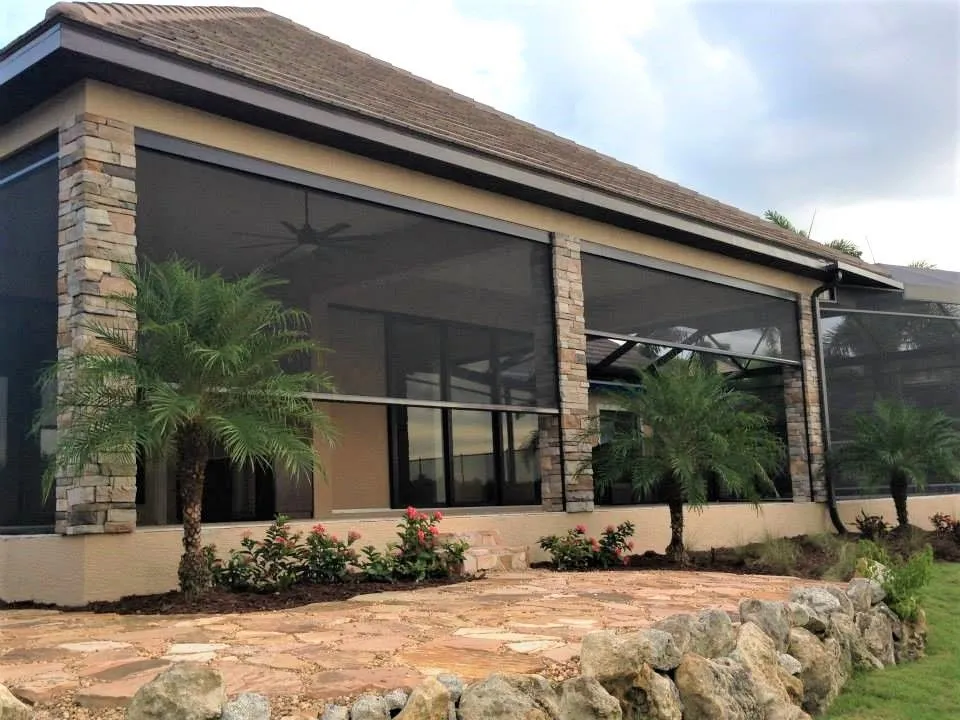 Motorized screen installed by Kool Covers