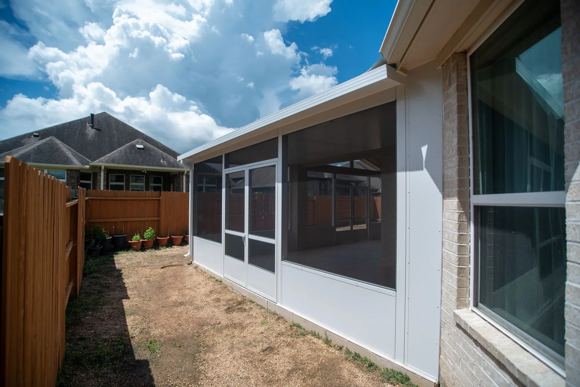 Screen room enclosure in Missouri City, TX