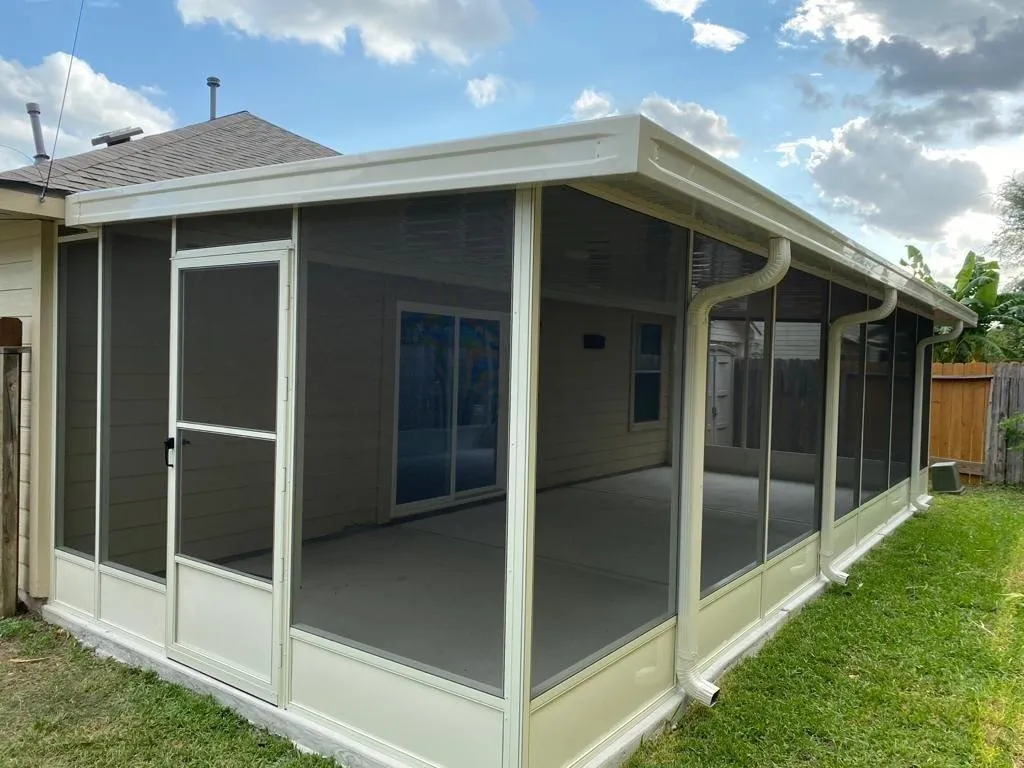 Screen room enclosure installed by Kool Covers