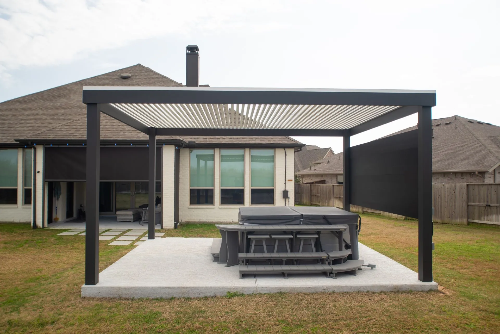 Aluminum patio cover installed by Kool Covers